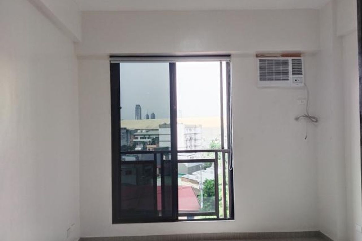 1 Bedroom Apartment for Rent in Highway Hills, Mandaluyong, Metro Manila near MRT-3 Shaw Boulevard photo 4