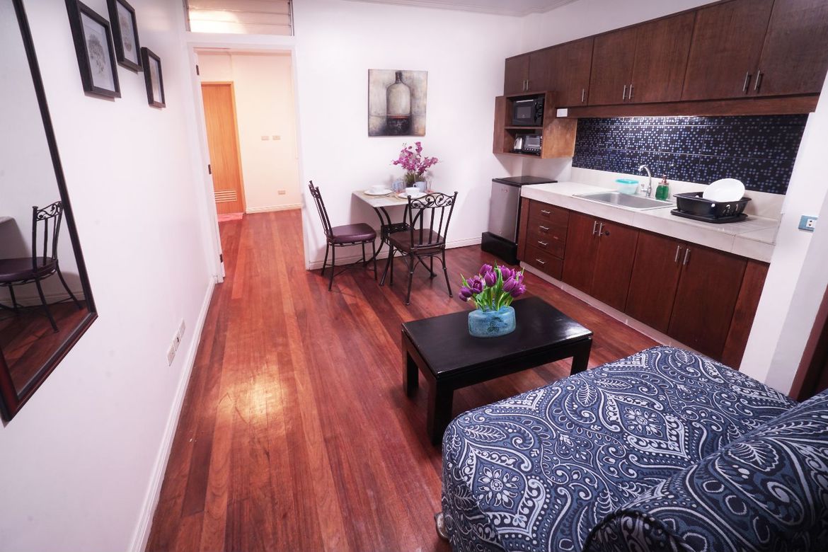 1 Bedroom Apartment for Rent in Malate, Manila, Metro Manila near LRT-1 Pedro Gil photo 2