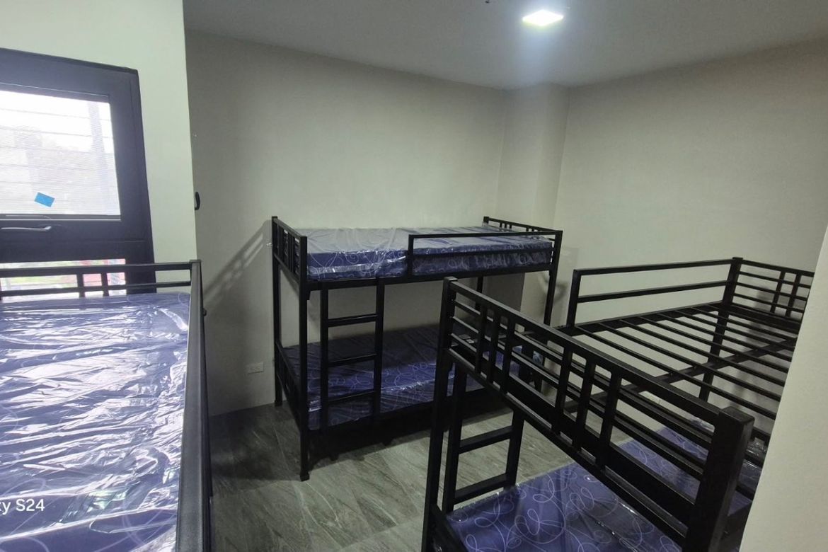 1 Bedroom Apartment for Rent in Malate, Manila, Metro Manila near LRT-1 Vito Cruz photo 3