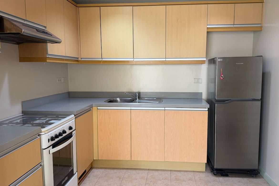 1 Bedroom Apartment for Rent in One Legazpi Park, San Lorenzo, Makati, Metro Manila photo 3