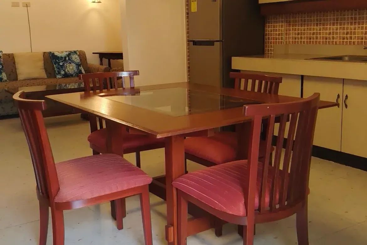 1 Bedroom Apartment for Rent in Poblacion, Makati, Metro Manila