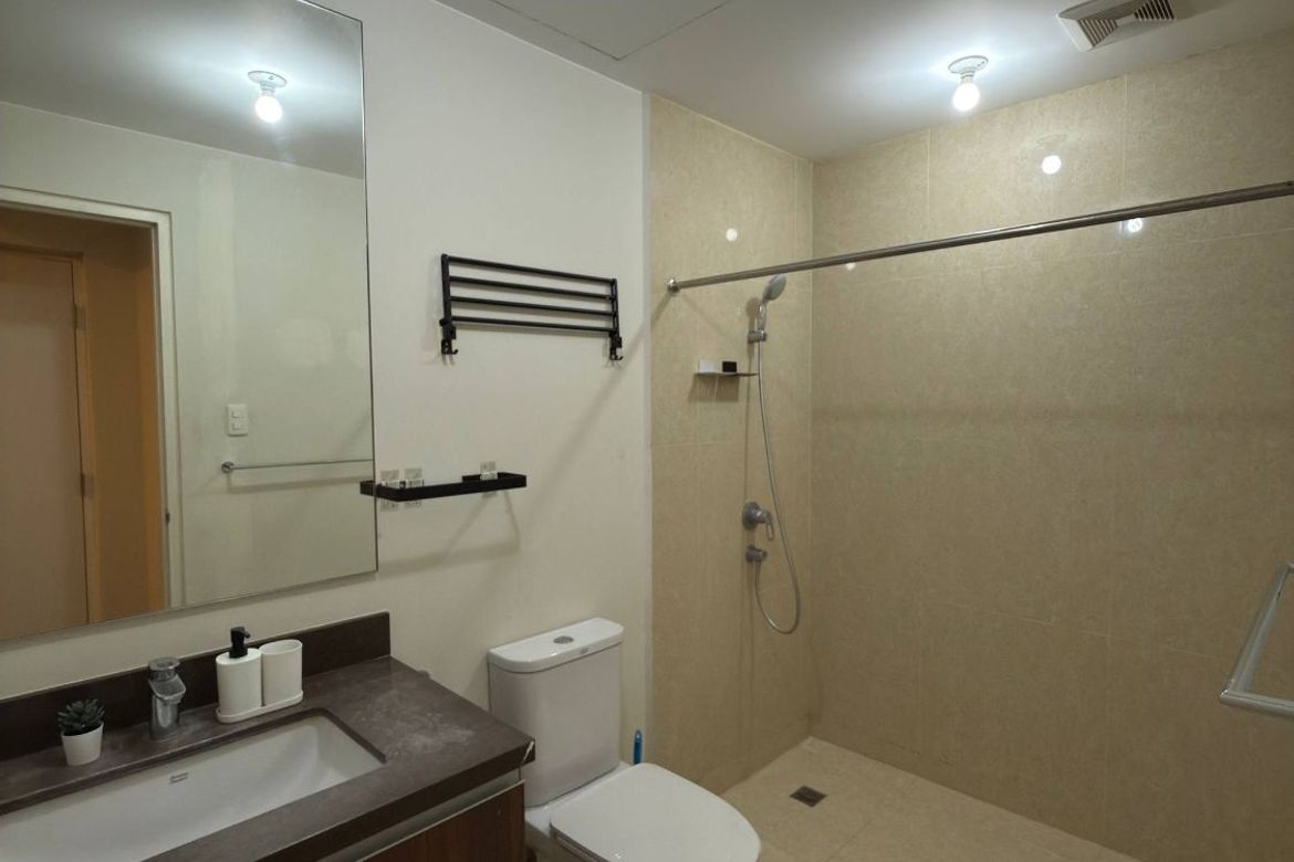 1 Bedroom Apartment for Rent in Shang Salcedo Place, Bel-Air, Makati, Metro Manila photo 5