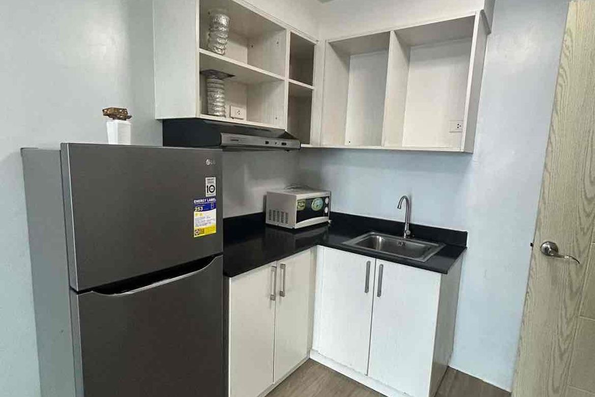 1 Bedroom Apartment for Rent in Vista 309 Katipunan, Loyola Heights, Quezon City, Metro Manila near LRT-2 Katipunan photo 3