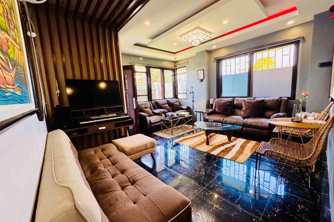 1 Bedroom Commercial for Sale in Barangay 77, Tacloban, Leyte