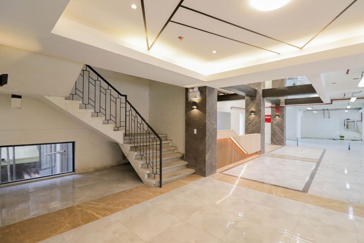 1 Bedroom Commercial for Sale in Laging Handa, Quezon City, Metro Manila near MRT-3 Kamuning – photo 5