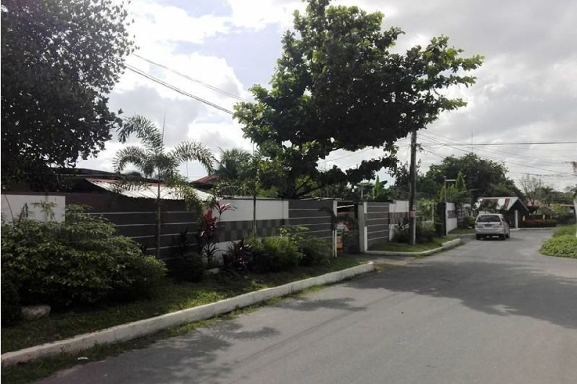1 Bedroom Commercial for Sale in Malabanias, Angeles, Pampanga – photo 3