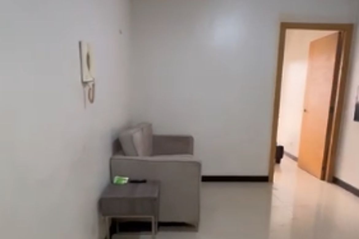 1 Bedroom Condo for Rent in Baclaran, Parañaque, Metro Manila near LRT-1 EDSA photo 7