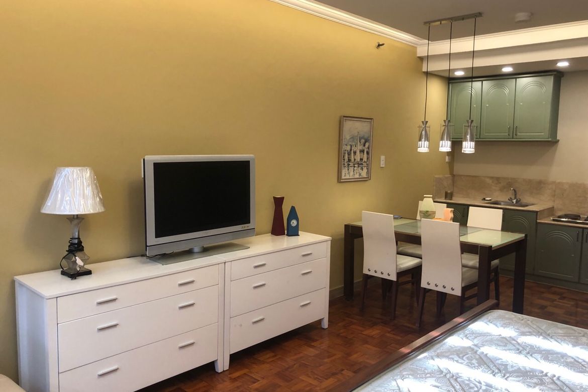 1 Bedroom Condo for Rent in Baclaran, Parañaque, Metro Manila near LRT-1 EDSA photo 5