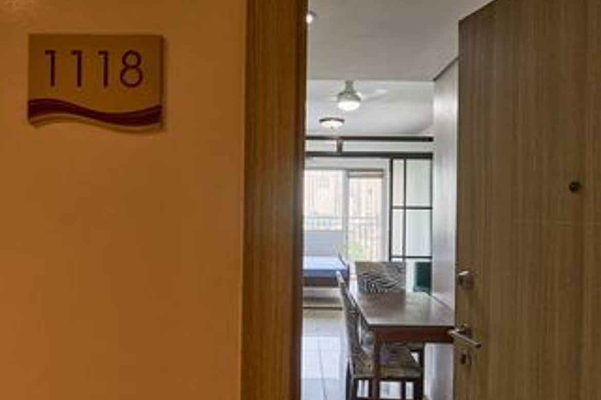 1 Bedroom Condo for Rent in Breeze Residences, Barangay 4, Pasay, Metro Manila near LRT-1 Gil Puyat photo 3