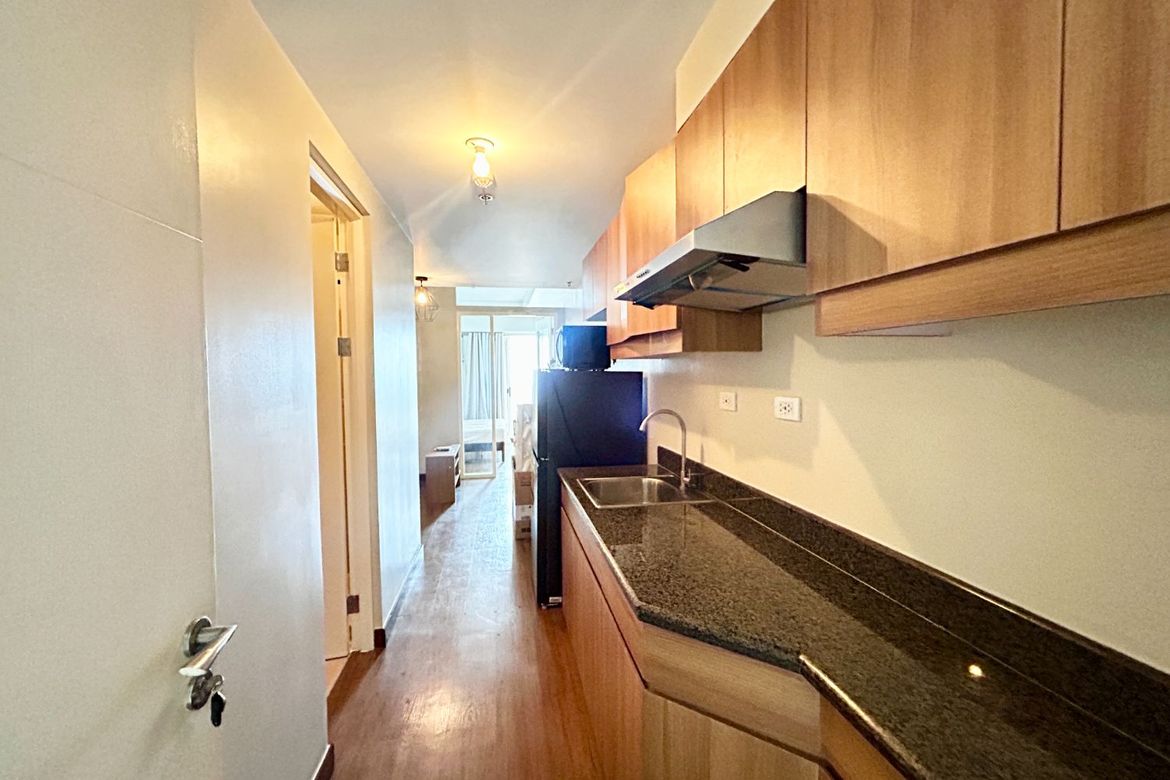 1 Bedroom Condo for Rent in Cameron Residences, Mariblo, Quezon City, Metro Manila photo 6