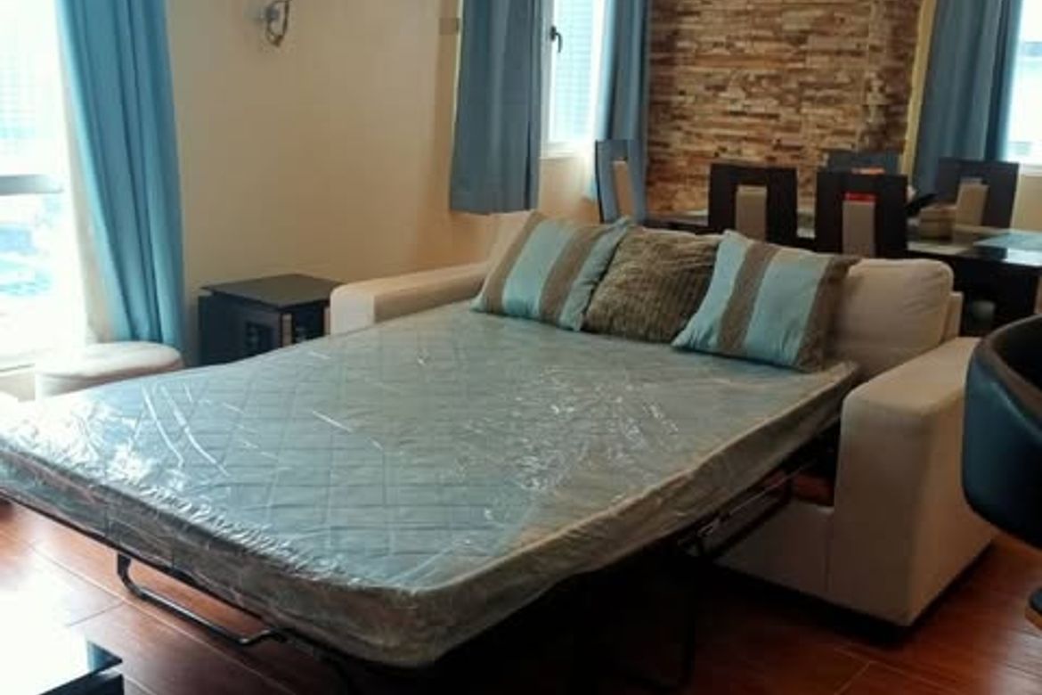 1 Bedroom Condo for Rent in Central, Quezon City, Metro Manila photo 3