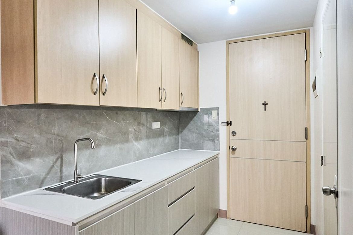 1 Bedroom Condo for Rent in Field Residences, San Dionisio, Parañaque, Metro Manila photo 2