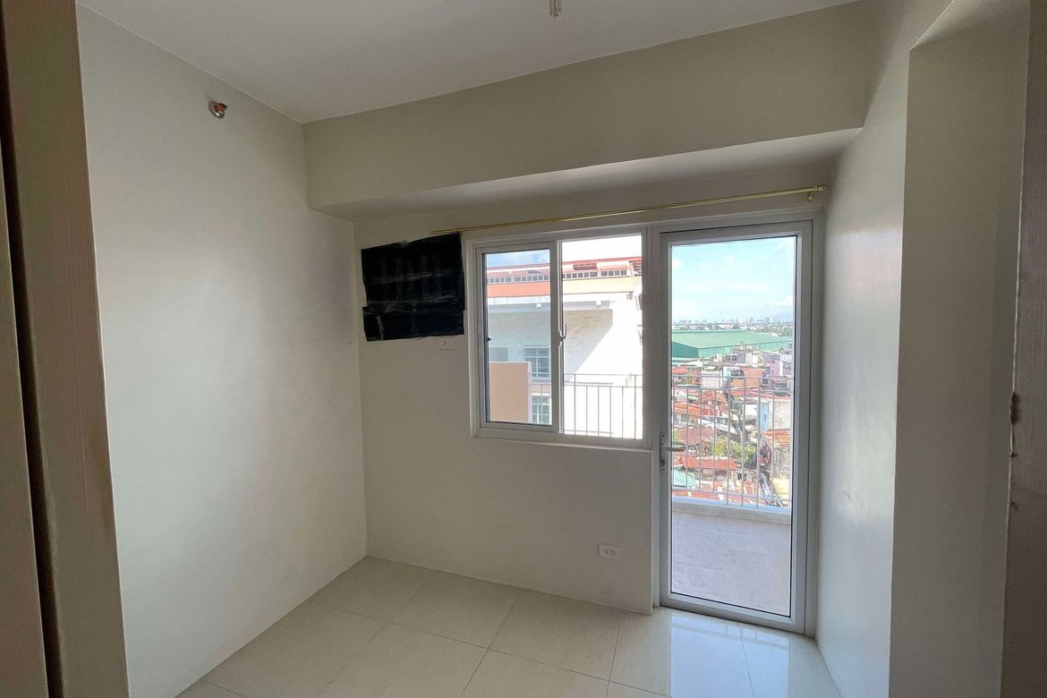 1 Bedroom Condo for Rent in Field Residences, San Dionisio, Parañaque, Metro Manila photo 2