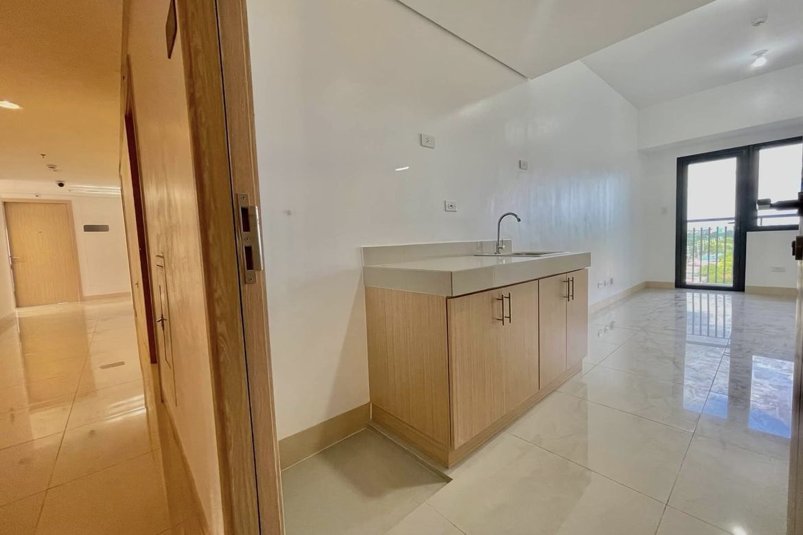 1 Bedroom Condo for Rent in Green 2 Residences, Burol, Dasmariñas, Cavite photo 3