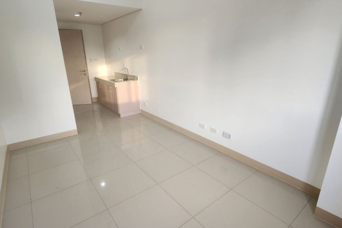 1 Bedroom Condo for Rent in Green 2 Residences, Burol, Dasmariñas, Cavite photo 4