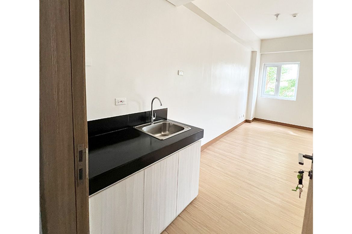 1 Bedroom Condo for Rent in Hope Residences, San Agustin, Trece Martires, Cavite photo 4