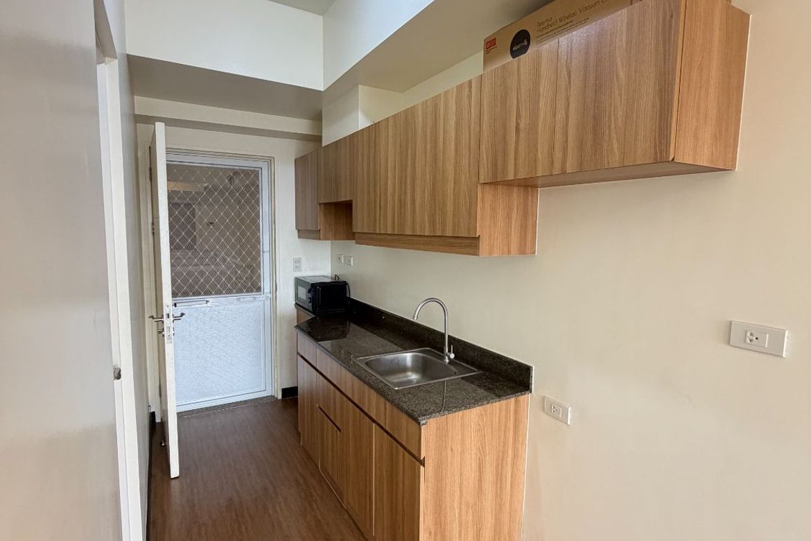 1 Bedroom Condo for Rent in Kai Garden Residences, Malamig, Mandaluyong, Metro Manila near MRT-3 Boni photo 4