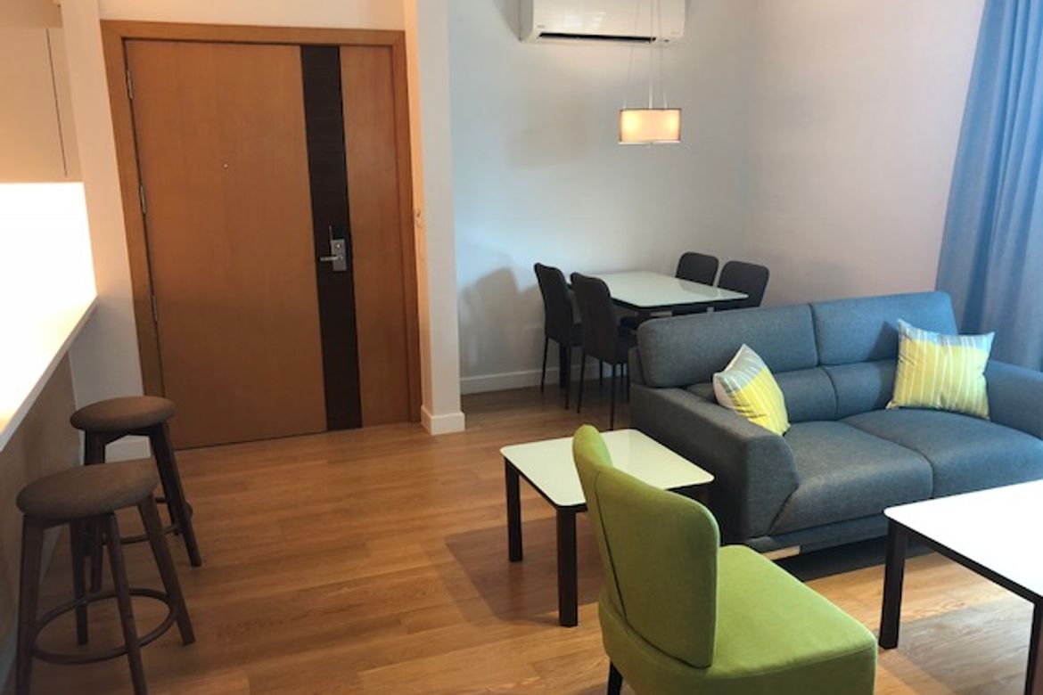 1 Bedroom Condo for Rent in Park Terraces, San Lorenzo, Makati, Metro Manila near MRT-3 Ayala photo 5