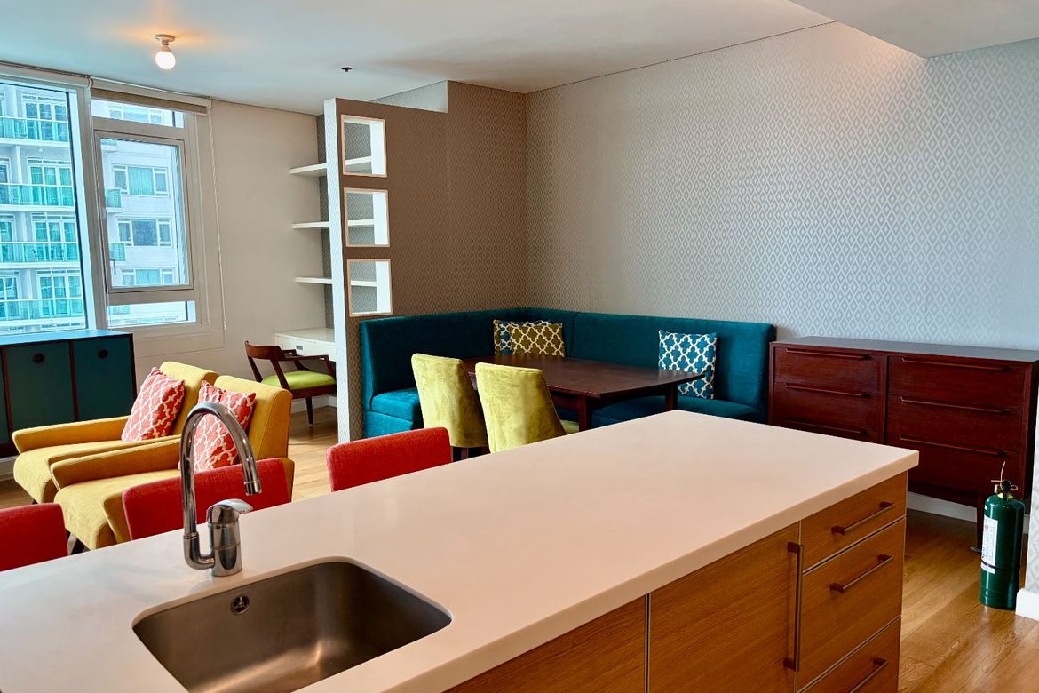 1 Bedroom Condo for Rent in Park Terraces, San Lorenzo, Makati, Metro Manila near MRT-3 Ayala photo 7