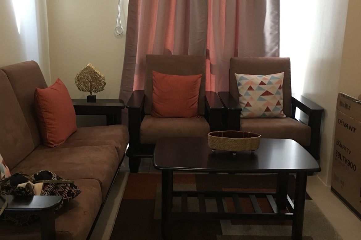 1 Bedroom Condo for Rent in Project 6, Quezon City, Metro Manila near MRT-3 North Avenue