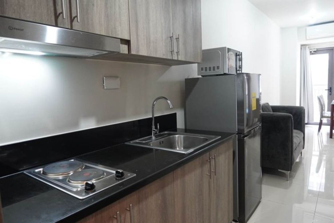 1 Bedroom Condo for Rent in S Residences, Barangay 76, Pasay, Metro Manila near LRT-1 EDSA