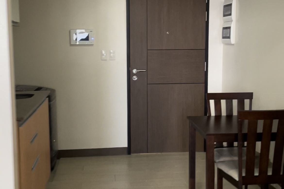 1 Bedroom Condo for Rent in San Antonio Residence, San Antonio, Makati, Metro Manila photo 2