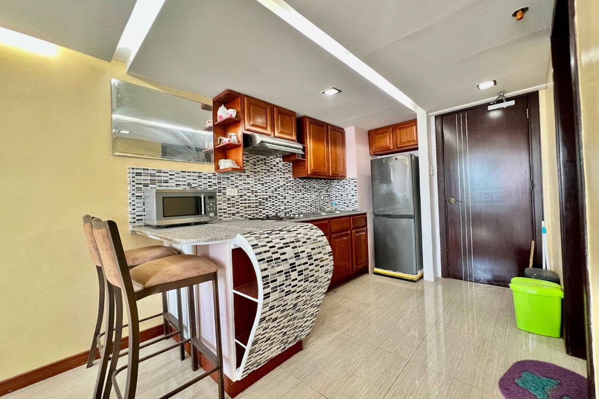 1 Bedroom Condo for Rent in Santa Cruz, Cebu City, Cebu photo 3