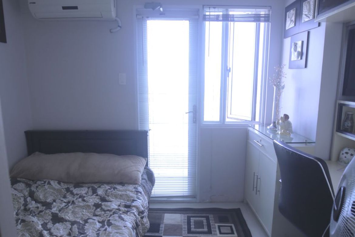 1 Bedroom Condo for Rent in Santo Cristo, Quezon City, Metro Manila near LRT-1 Roosevelt