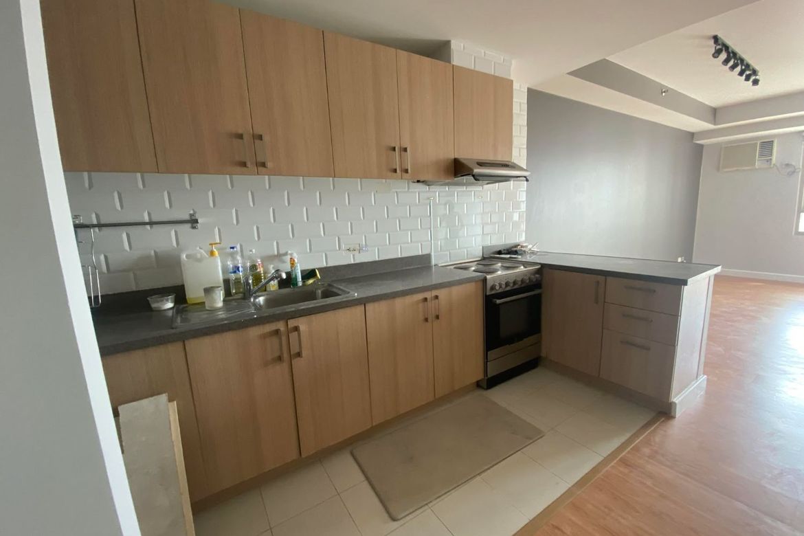 1 Bedroom Condo for Rent in Shell Residences, Barangay 76, Pasay, Metro Manila near LRT-1 EDSA