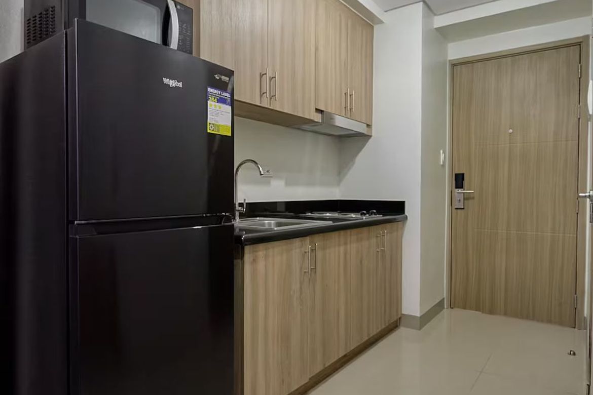 1 Bedroom Condo for Rent in Shore 2 Residences, Barangay 76, Pasay, Metro Manila near LRT-1 Libertad photo 3