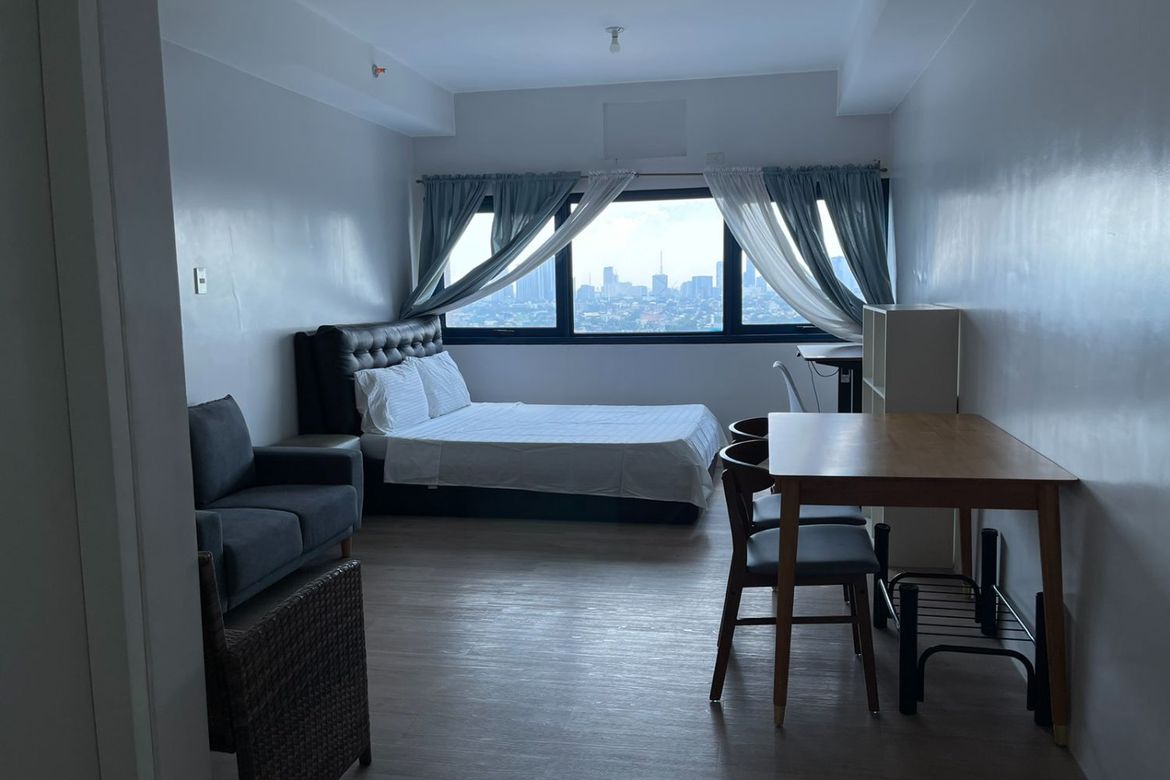 1 Bedroom Condo for Rent in Studio A, Loyola Heights, Quezon City, Metro Manila near LRT-2 Katipunan