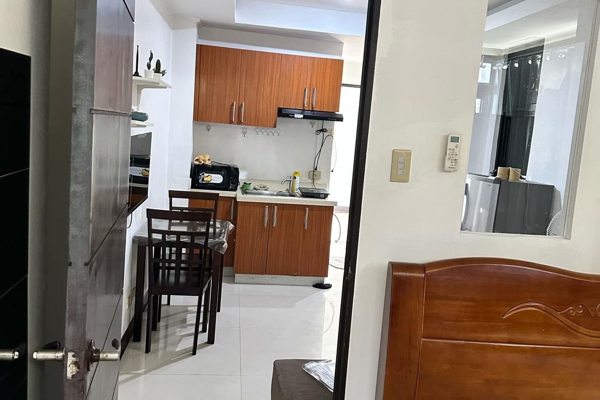 1 Bedroom Condo for Rent in Tambo, Parañaque, Metro Manila photo 6