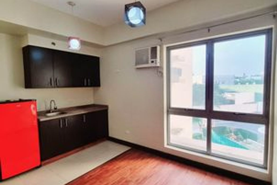 1 Bedroom Condo for Rent in The Larsen Tower at East Bay Residences, Sucat, Muntinlupa, Metro Manila