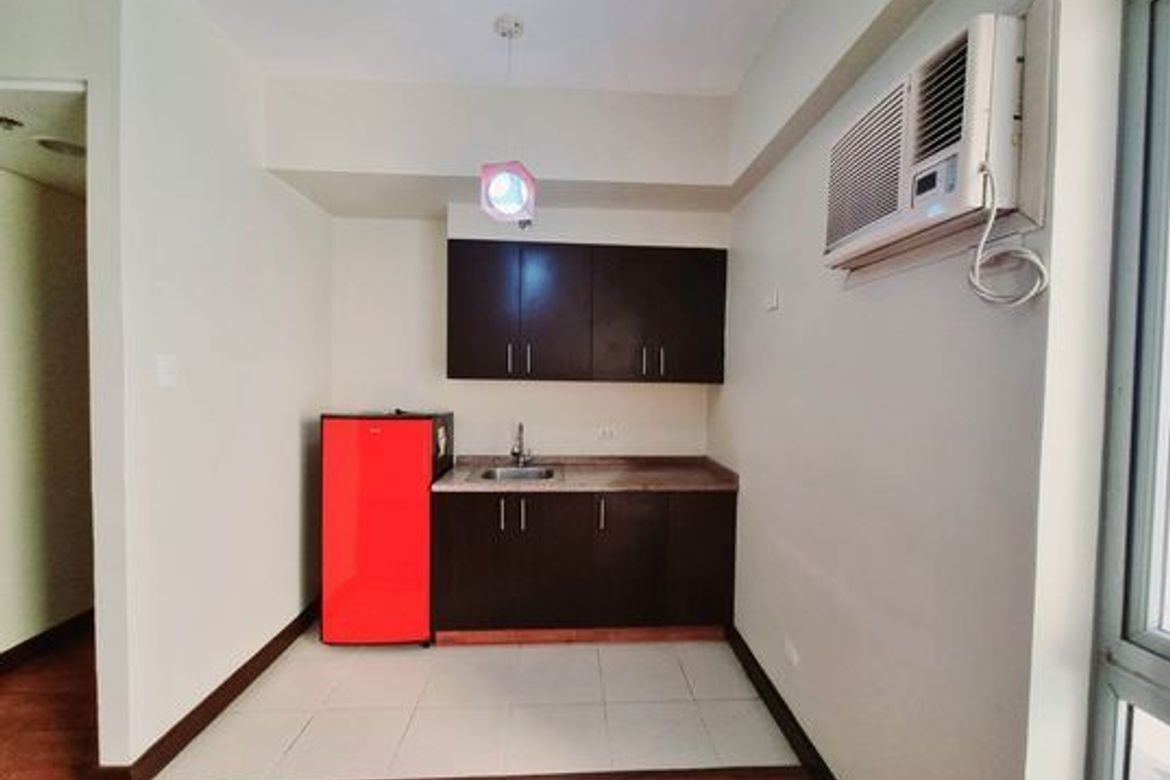 1 Bedroom Condo for Rent in The Larsen Tower at East Bay Residences, Sucat, Muntinlupa, Metro Manila photo 2
