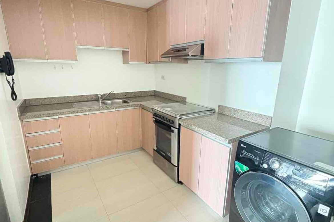 1 Bedroom Condo for Rent in The St. Francis Shangri-La Place, Wack-Wack Greenhills, Mandaluyong, Metro Manila near MRT-3 Shaw Boulevard photo 3