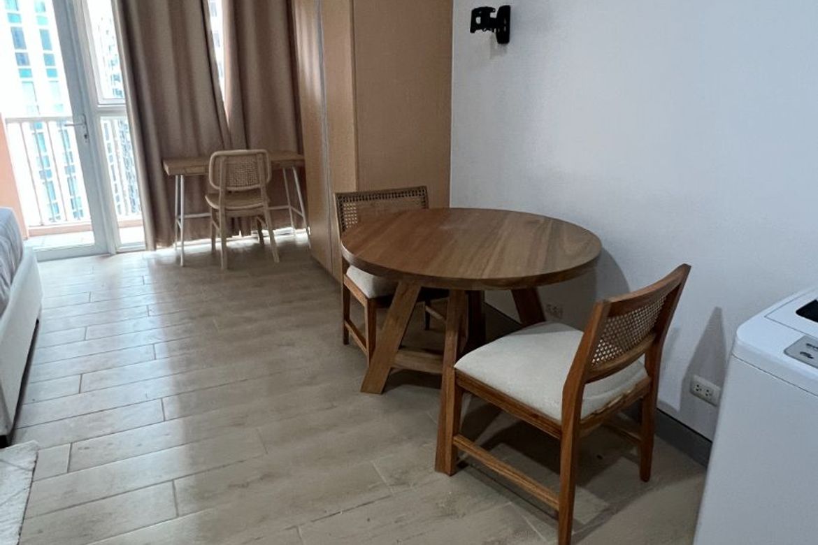 1 Bedroom Condo for Rent in The Venice Luxury Residences, McKinley Hill, Taguig, Metro Manila photo 5