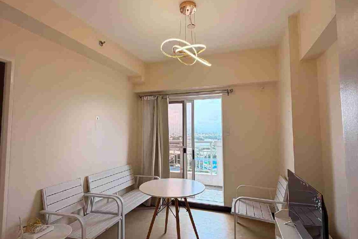 1 Bedroom Condo for Rent in Torre De Manila, Ermita, Manila, Metro Manila near LRT-1 United Nations photo 2
