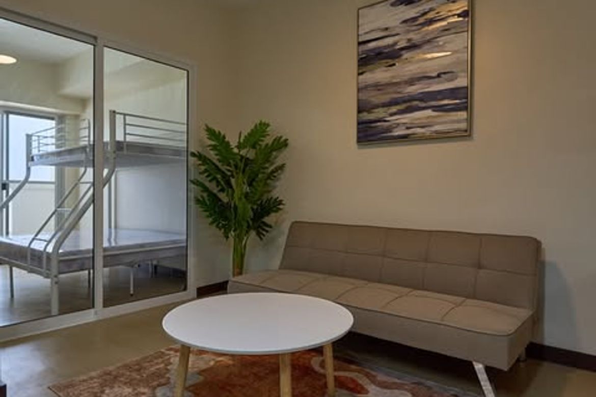 1 Bedroom Condo for Rent in Torre De Manila, Ermita, Manila, Metro Manila near LRT-1 United Nations photo 5
