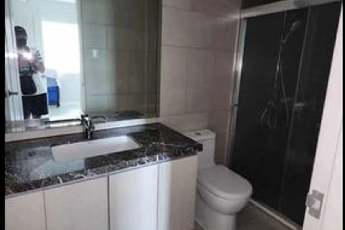 1 Bedroom Condo for Sale in Baclaran, Parañaque, Metro Manila near LRT-1 EDSA – photo 6