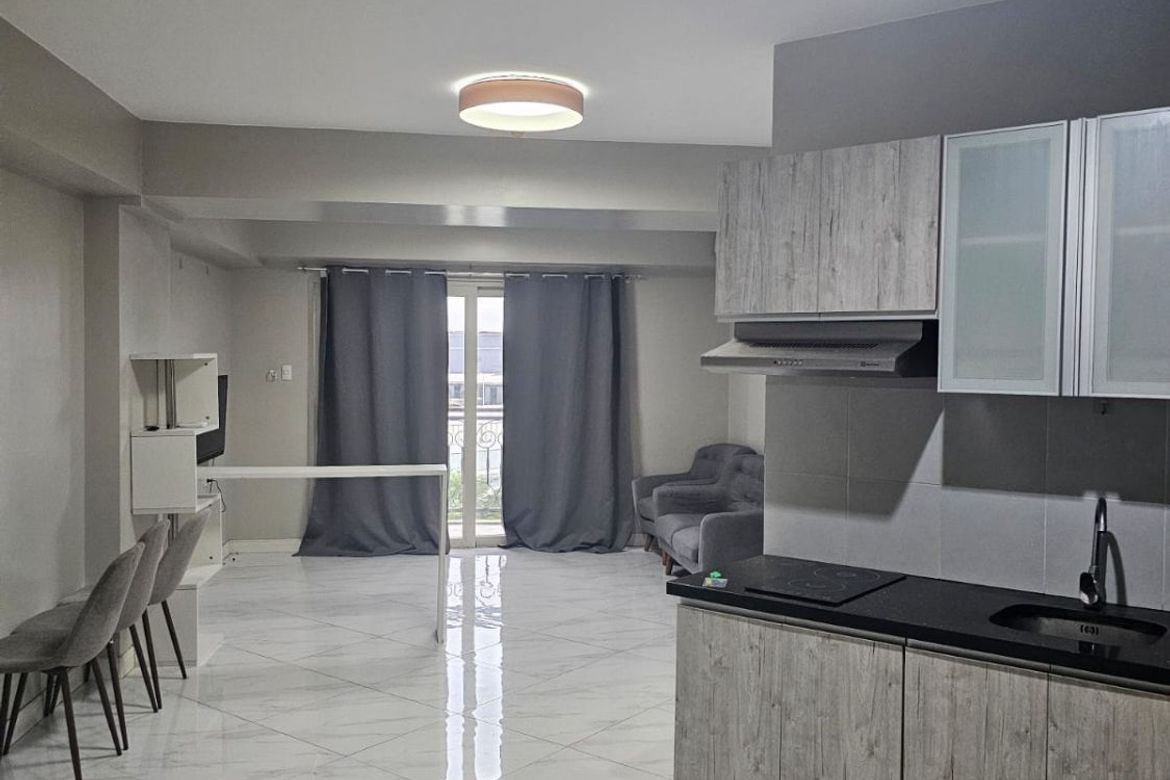 1 Bedroom Condo for Sale in Baclaran, Parañaque, Metro Manila near LRT-1 EDSA