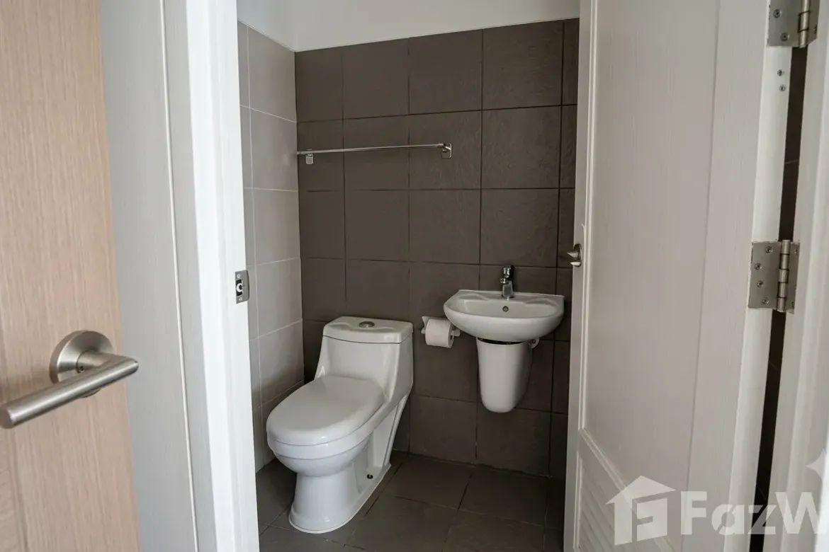 1 Bedroom Condo for Sale in Barangay 28, Pasay, Metro Manila near LRT-1 Gil Puyat