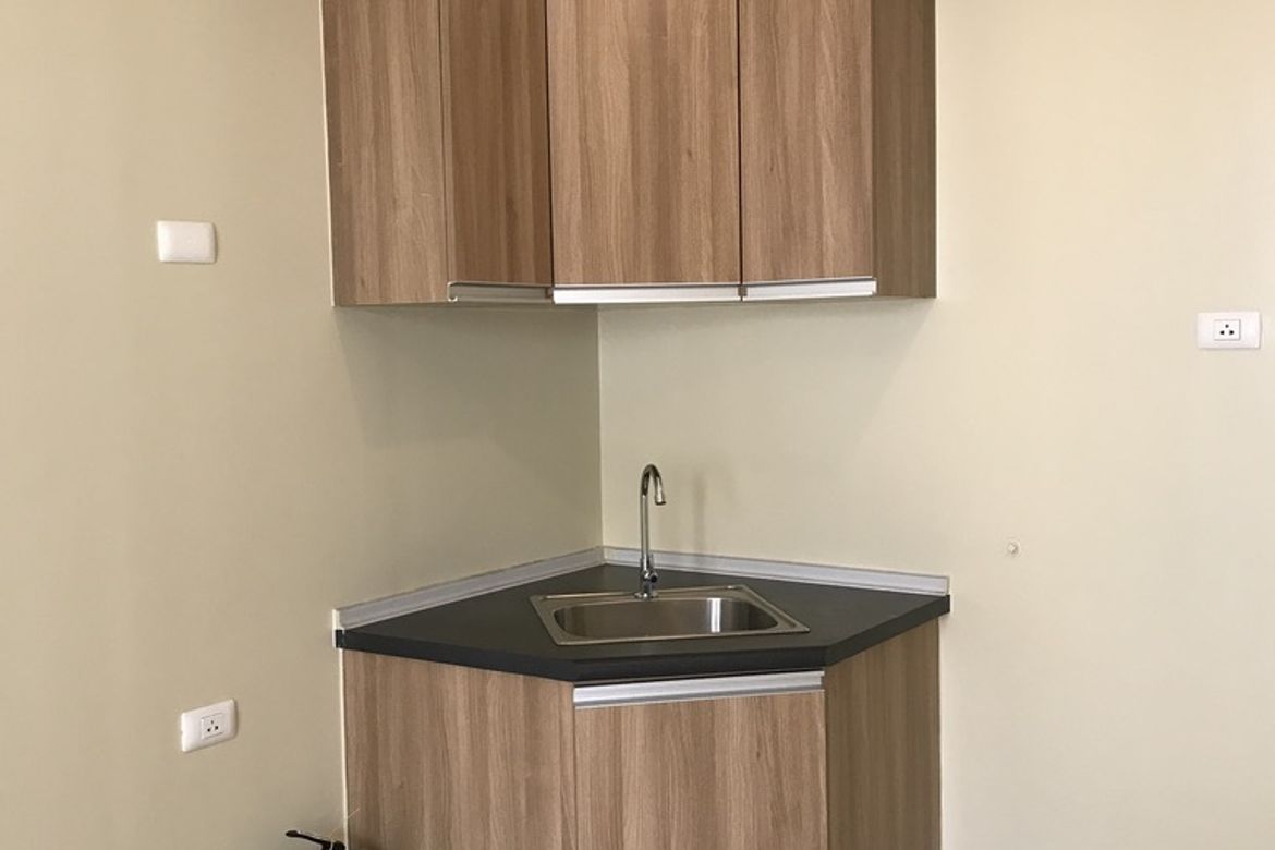 1 Bedroom Condo for Sale in Barangay 40, Pasay, Metro Manila near LRT-1 Gil Puyat – photo 3