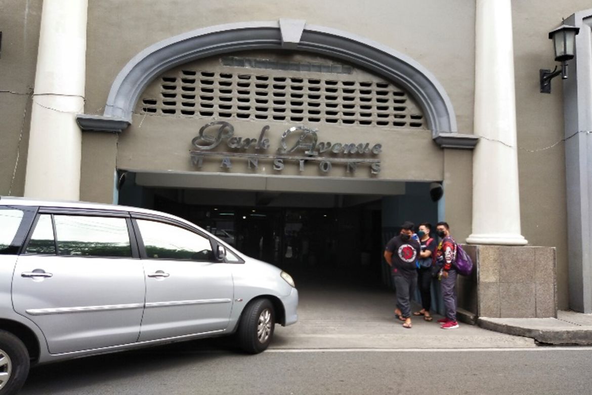 1 Bedroom Condo for Sale in Barangay 81, Pasay, Metro Manila near MRT-3 Taft Avenue