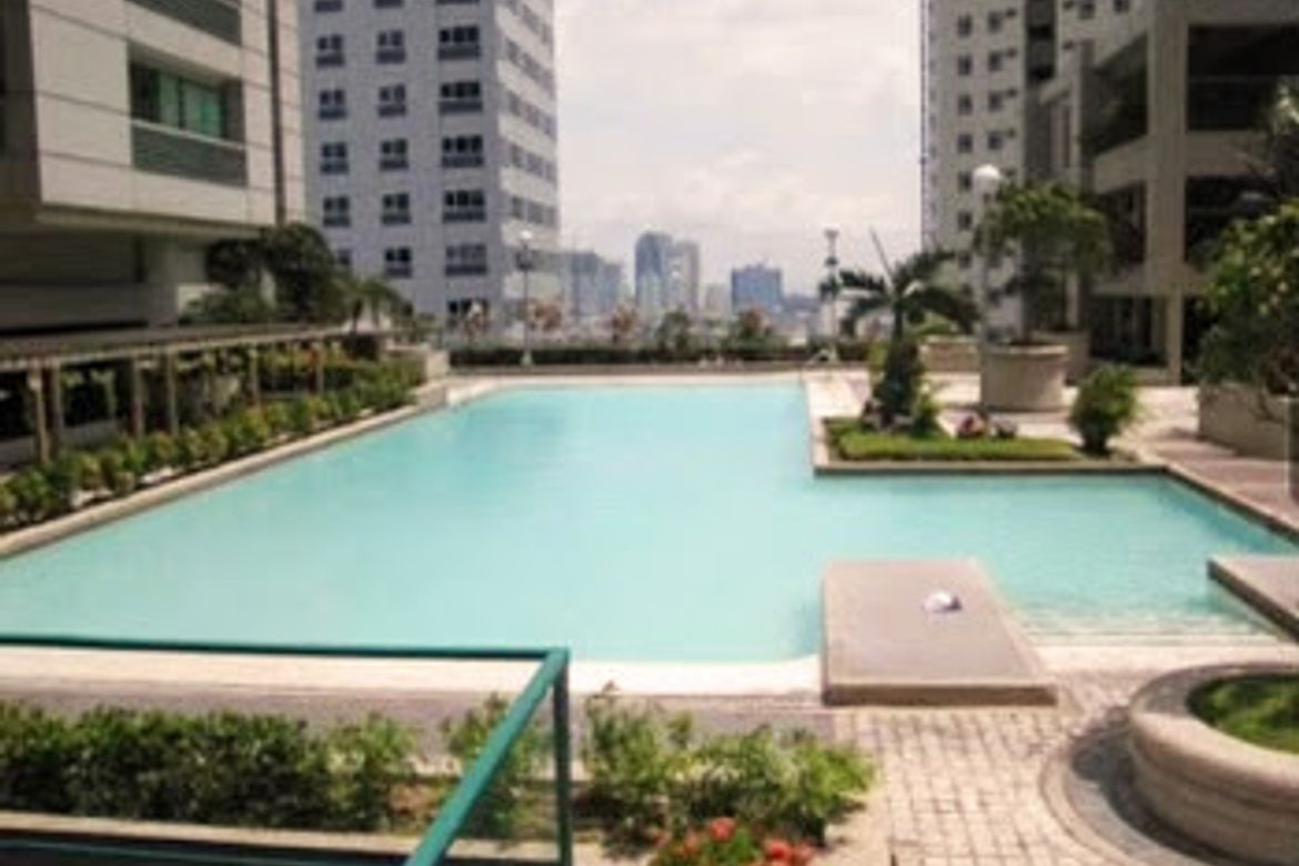 1 Bedroom Condo for Sale in Barangka Ilaya, Mandaluyong, Metro Manila near MRT-3 Boni – photo 3