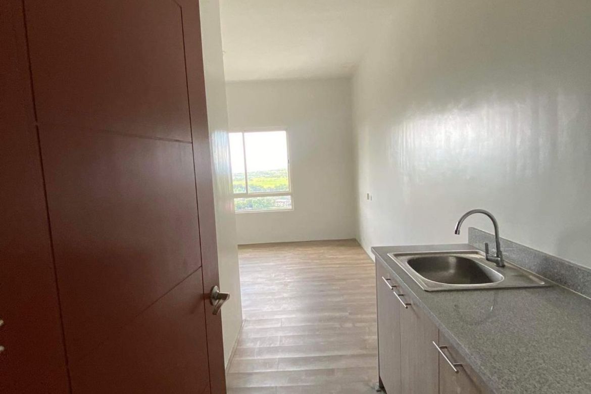 1 Bedroom Condo for Sale in Bata, Bacolod, Negros Occidental – photo 2