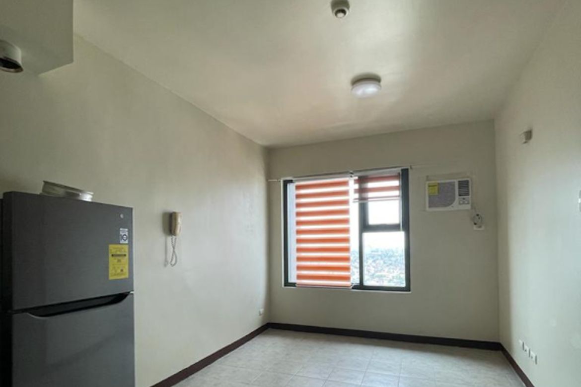 1 Bedroom Condo for Sale in BELTON PLACE, Bangkal, Makati City near MRT-3 Magallanes