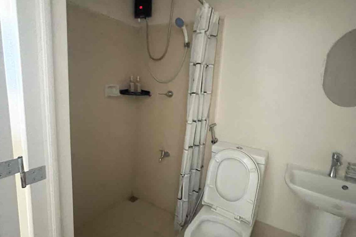 1 Bedroom Condo for Sale in Berkeley Suites, Inchican, Silang, Cavite – photo 3