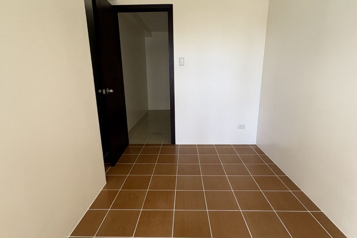 1 Bedroom Condo for Sale in COVENT GARDEN, Santa Mesa, Manila, Metro Manila near LRT-2 V. Mapa – photo 6