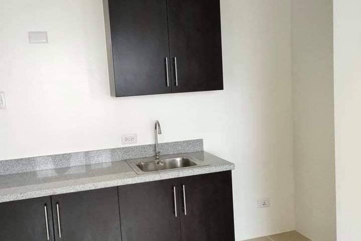 1 Bedroom Condo for Sale in COVENT GARDEN, Santa Mesa, Manila, Metro Manila near LRT-2 V. Mapa – photo 7