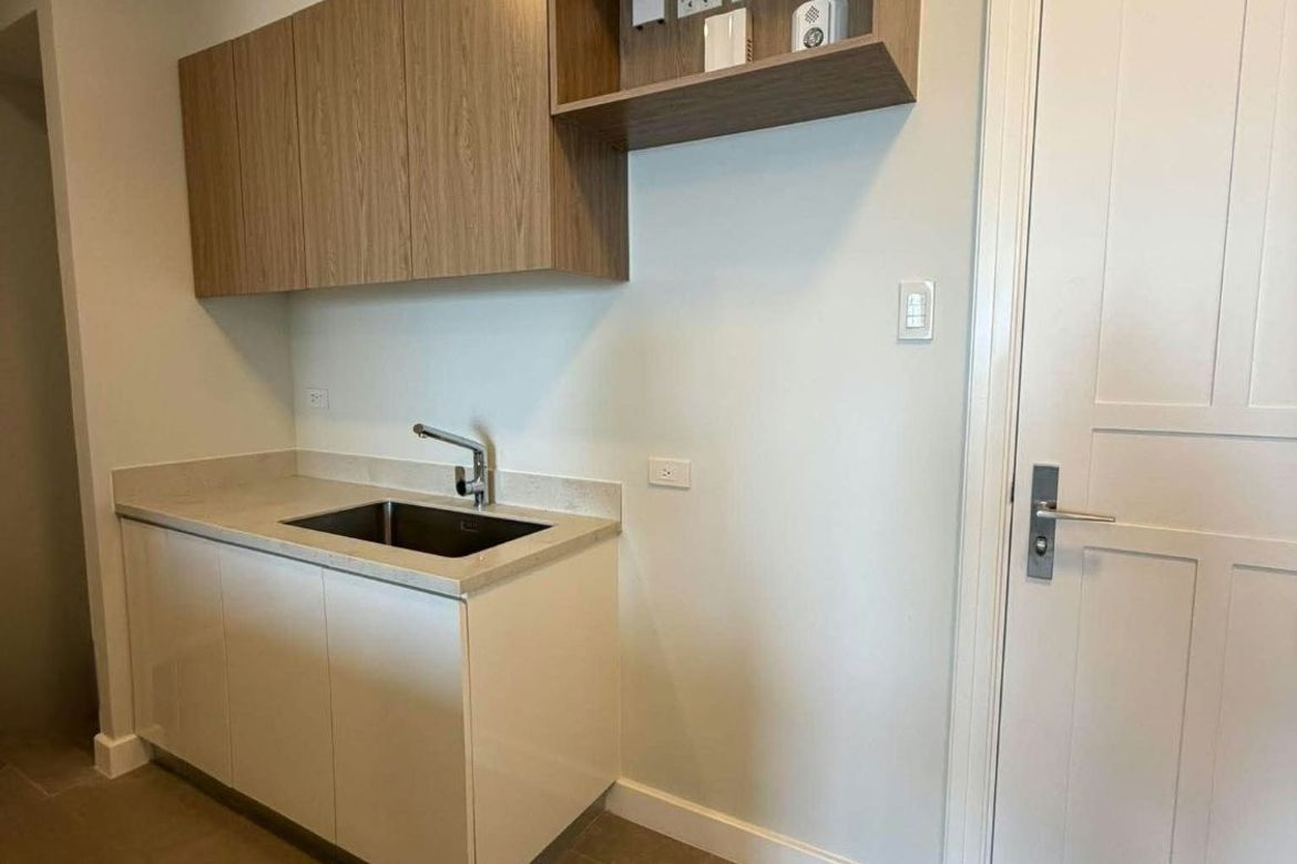 1 Bedroom Condo for Sale in Cutcut, Angeles, Pampanga